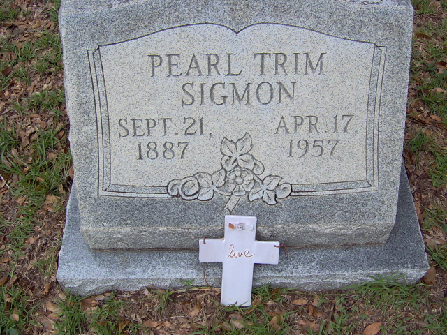 Headstone for Sigmon, Pearl Trim